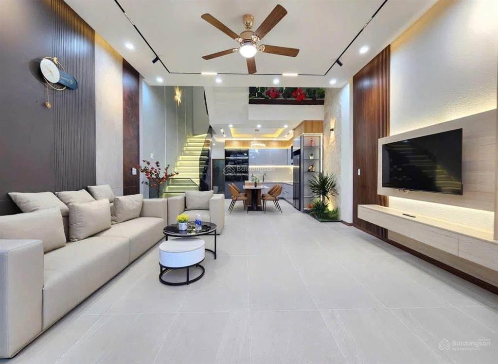 Nhà mới xây chỉ 2 tỷ 5 sở hữu ngay nhà hcm  nhà đẹp sổ riêng  phù hợp ở và kinh doanh cho thuê