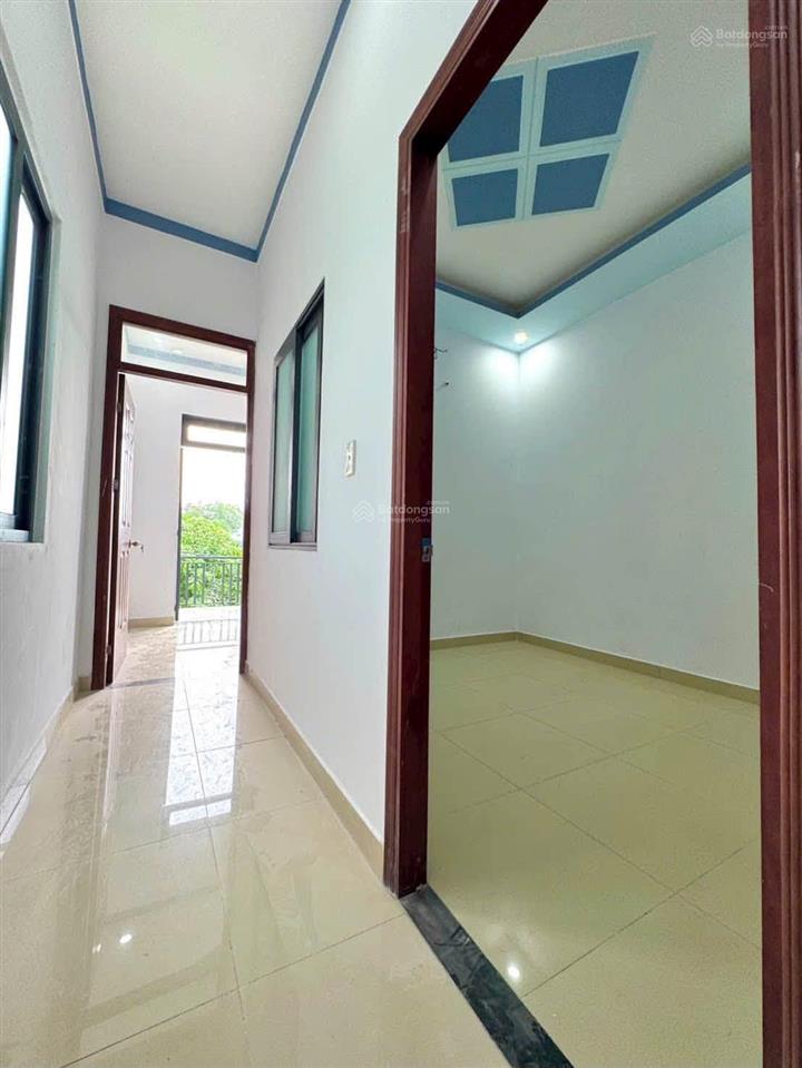 Bao sang tên nhà đẹp trung tâm chợ tân long dĩ an nhà đẹp sổ sẵn tặng full nội thất