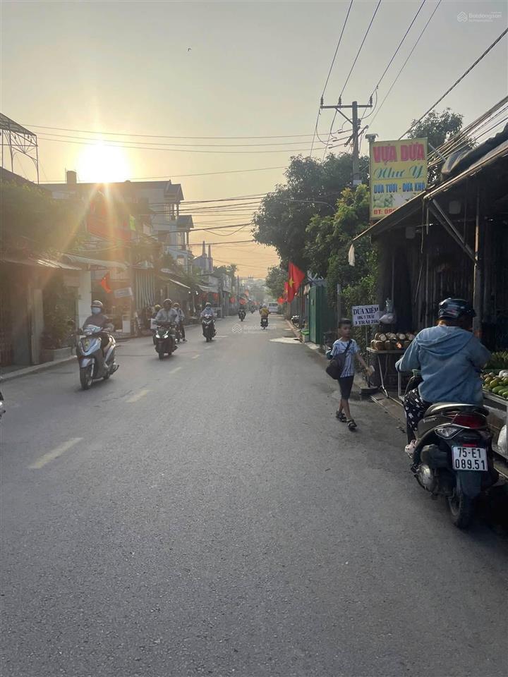 Bán nhà đường an nhơn, dĩ an  nhà đang kd cho thuê 12tr/tháng