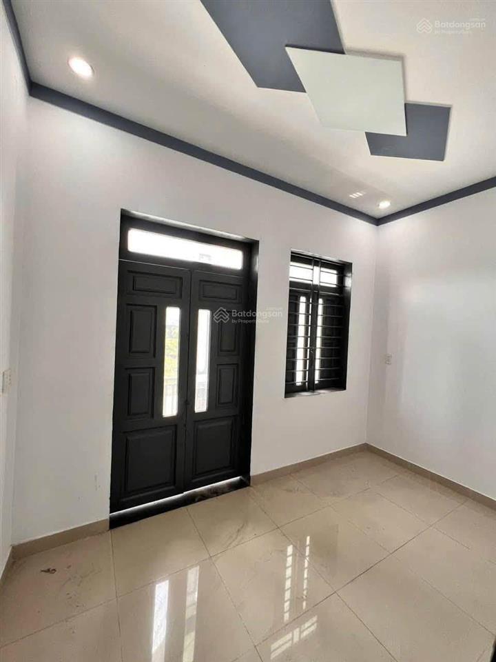 Nhà đang cho thuê 10tr/tháng ngay trung tâm dĩ an chỉ 2 tỷ 8  nhà mới sang tên công chứng ngay