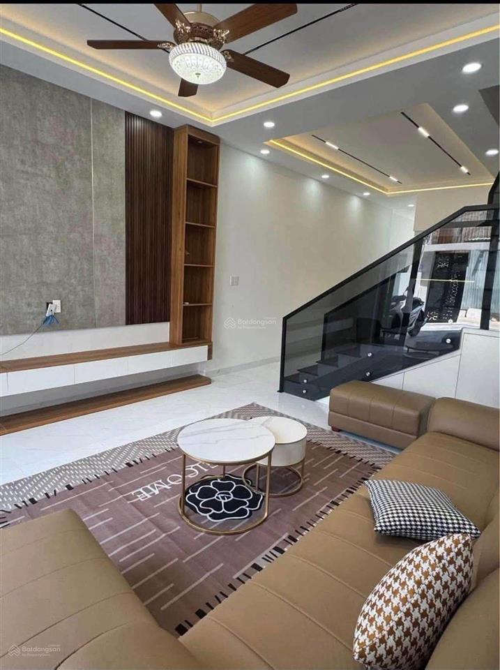 Bán nhà riêng tại huỳnh văn lũy, 1,6 tỷ, 60m2, 4pn, 23wc, full nội thất, sổ hồng riêng bao sang tên