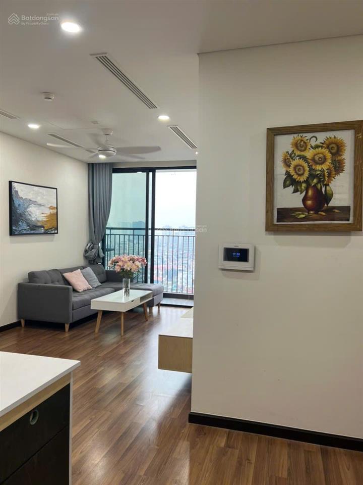 Cho thuê cc 70m2, 2pn, 2wc tại mipec rubik 360, 16 triệu vnd