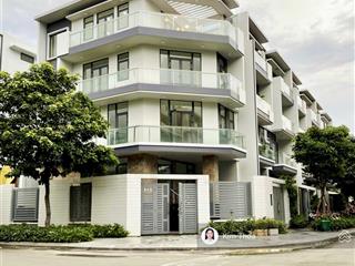 Officetel căn góc 70m2, sẵn 2 phòng ở vạn phúc, không gian thoáng, có t. máy, hầm xe. giá 11 tr