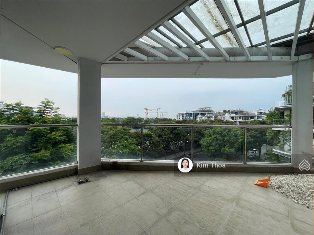 Officetel căn góc 70m2, sẵn 2 phòng ở vạn phúc, không gian thoáng, có t. máy, hầm xe. giá 11 tr