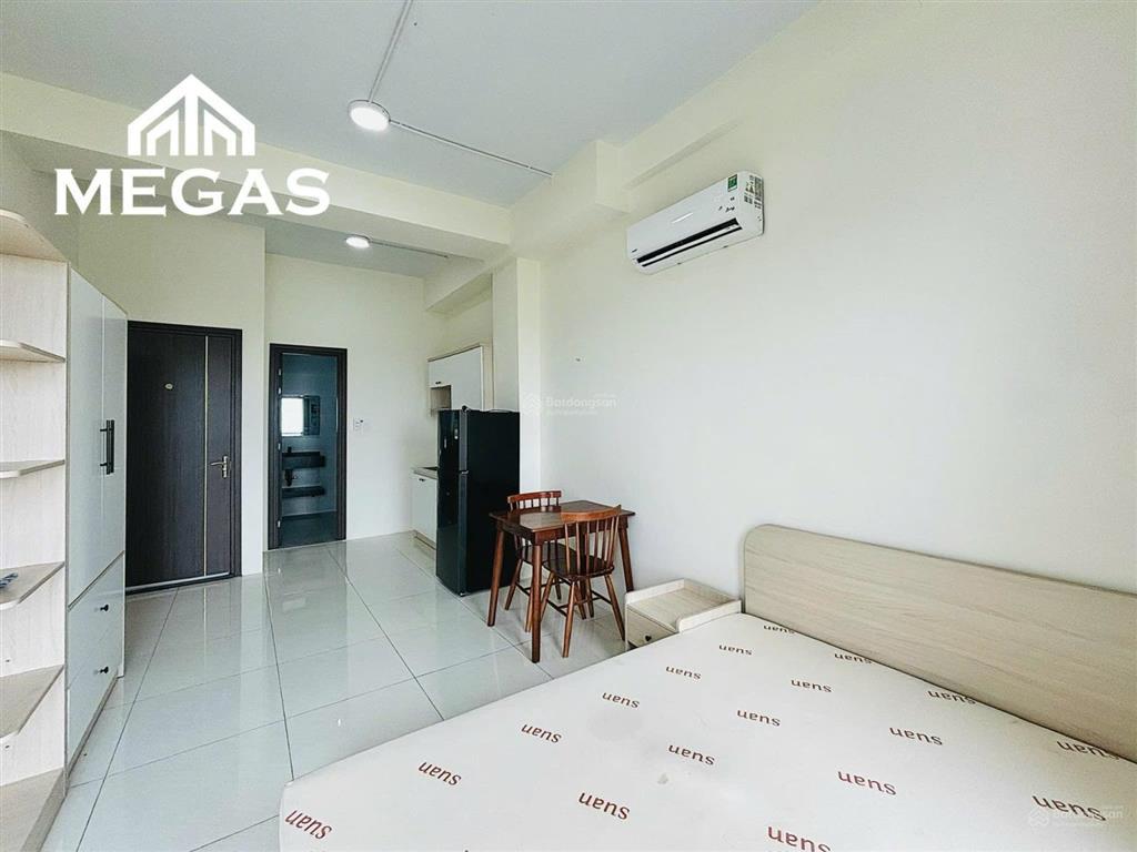 Căn hộ studio 20m2 có ban công ở vạn phúc, sẵn nội thất, free xe đạp, thang máy, hầm xe. giá 6,8 tr