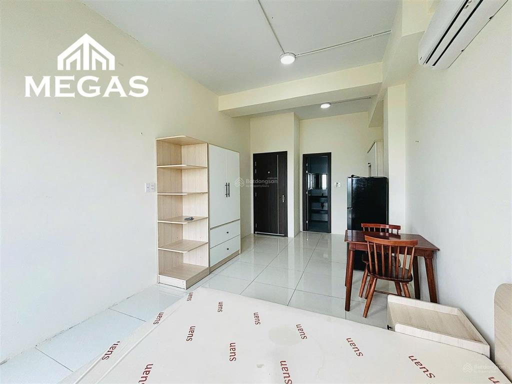 Căn hộ studio 20m2 có ban công ở vạn phúc, sẵn nội thất, free xe đạp, thang máy, hầm xe. giá 6,8 tr