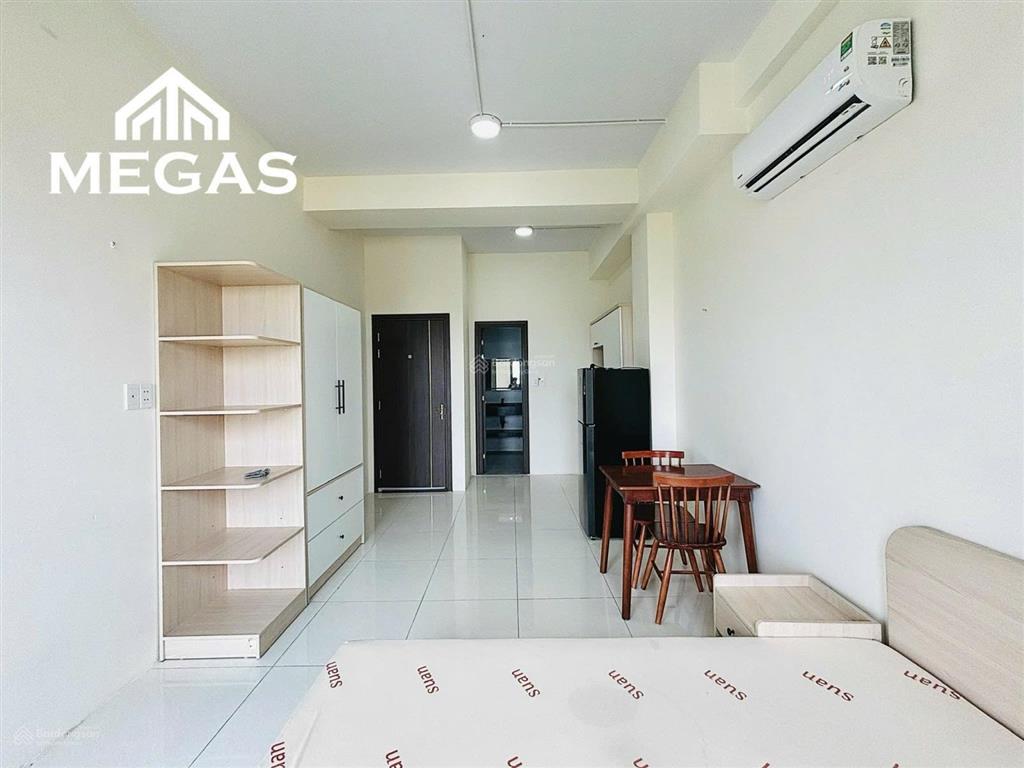 Căn hộ studio 20m2 có ban công ở vạn phúc, sẵn nội thất, free xe đạp, thang máy, hầm xe. giá 6,8 tr