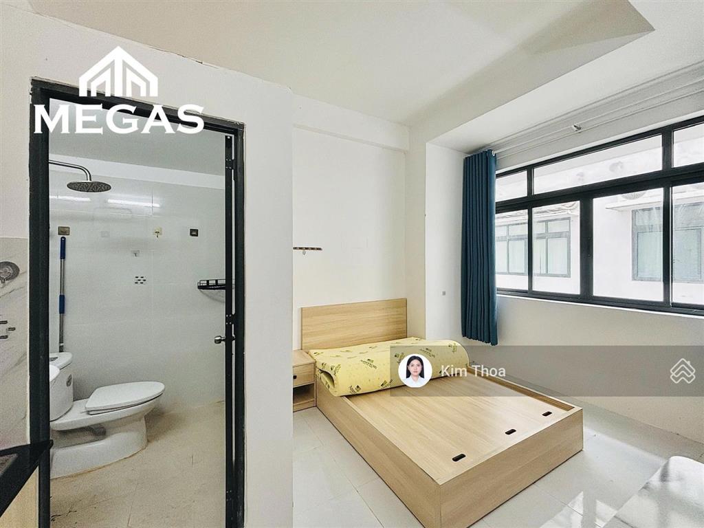 Căn hộ studio 15m2 ở vạn phúc có cửa sổ, sẵn nội thất, t.máy hầm xe, sẵn vào ngay. giá rẻ 5,4 triệu