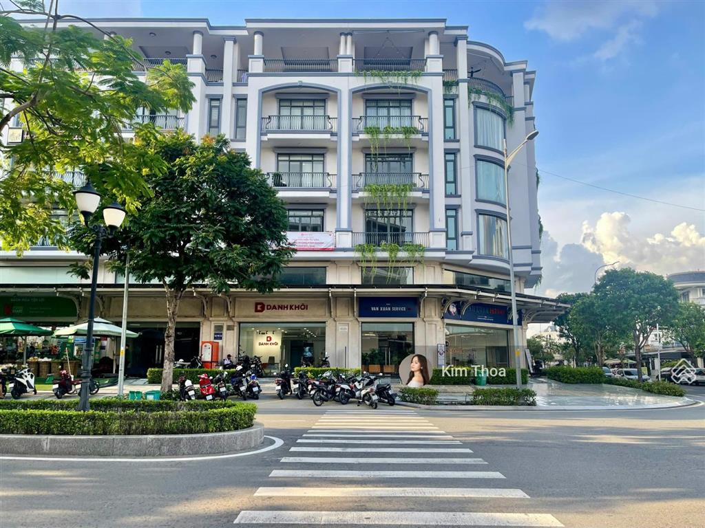 Cập nhật giá thuê văn phòng vạn phúc tháng 10/26  sàn trống, ngăn phòng, full nội thất giá từ 5tr