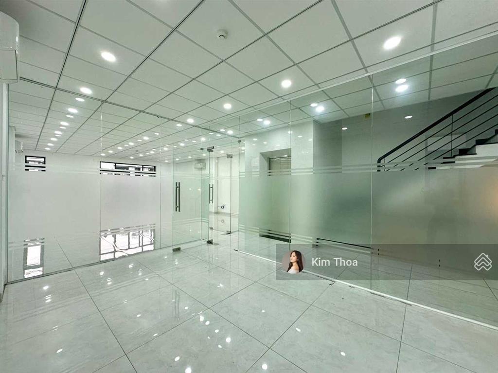 Cập nhật giá thuê văn phòng vạn phúc tháng 10/26  sàn trống, ngăn phòng, full nội thất giá từ 5tr