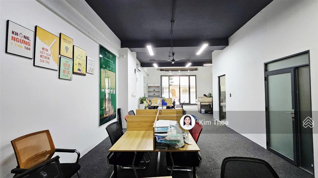 Trệt lửng 7x21m (~140m2) ở vạn phúc, sẵn nội thất (~30 nhân sự), có máy lạnh, hầm để xe. giá 32 tr
