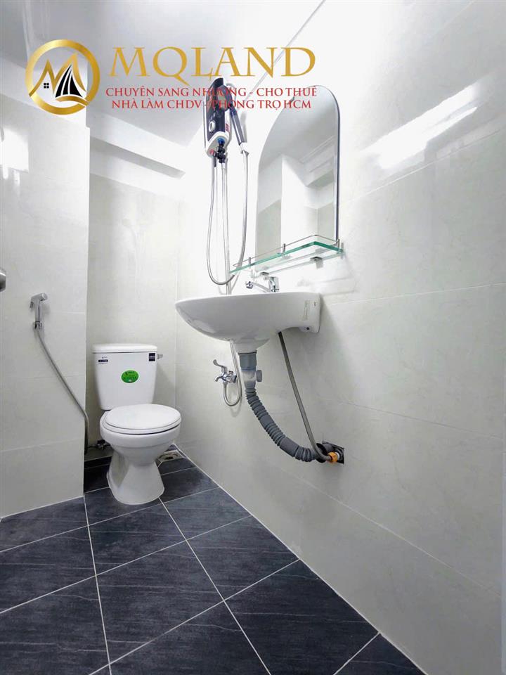 SANG NHƯỢNG CHDV MẶT TIỀN Q5 – DÒNG TIỀN TỐT