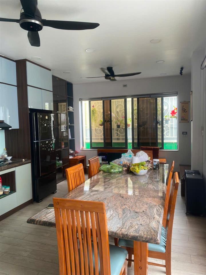 CHO THUÊ NHÀ NGUYÊN CĂN 81M² – THÍCH HỢP LÀM VĂN PHÒNG, TRỤ SỞ CÔNG TY