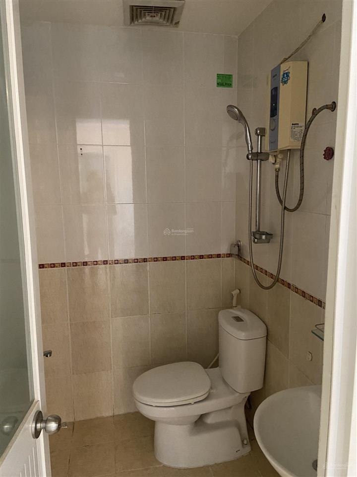 Cho thuê cc hồng lĩnh plaza, 10 triệu vnd, 74m2, 2pn, 2wc ở bình chánh, hcm