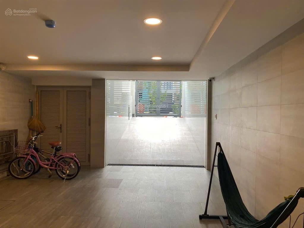 Cho thuê mặt bằng trệt khu dân cư him lam, quận 7 5x20m, có thang máy, . 20 triệu