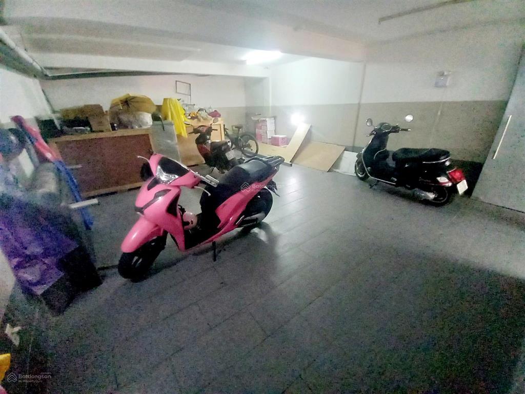 Cho thuê mặt bằng văn phòng khu trung sơn 35m2, nội thất cơ bản, lối đi riêng. 8 triệu/tháng