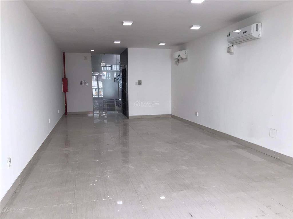 Cho thuê nhà khu dân cư him lam, q7 5x20m, hầm, trệt, 3 lầu. nhà mới sơn. 60 triệu/tháng