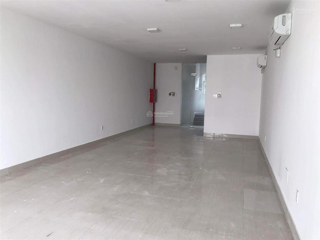Cho thuê nhà khu dân cư him lam, q7 5x20m, hầm, trệt, 3 lầu. nhà mới sơn. 60 triệu/tháng