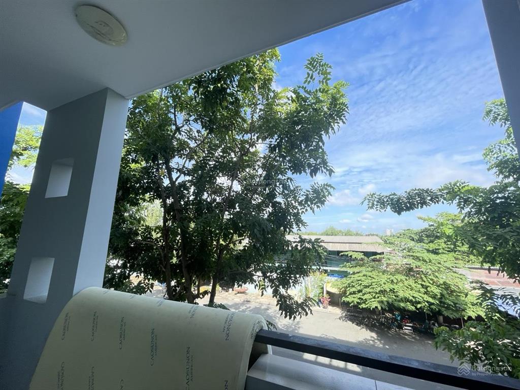 Cho thuê phòng trọ mới khu trung sơn 40m2, đầy đủ nội thất, an ninh tốt. 5,6 triệu/tháng