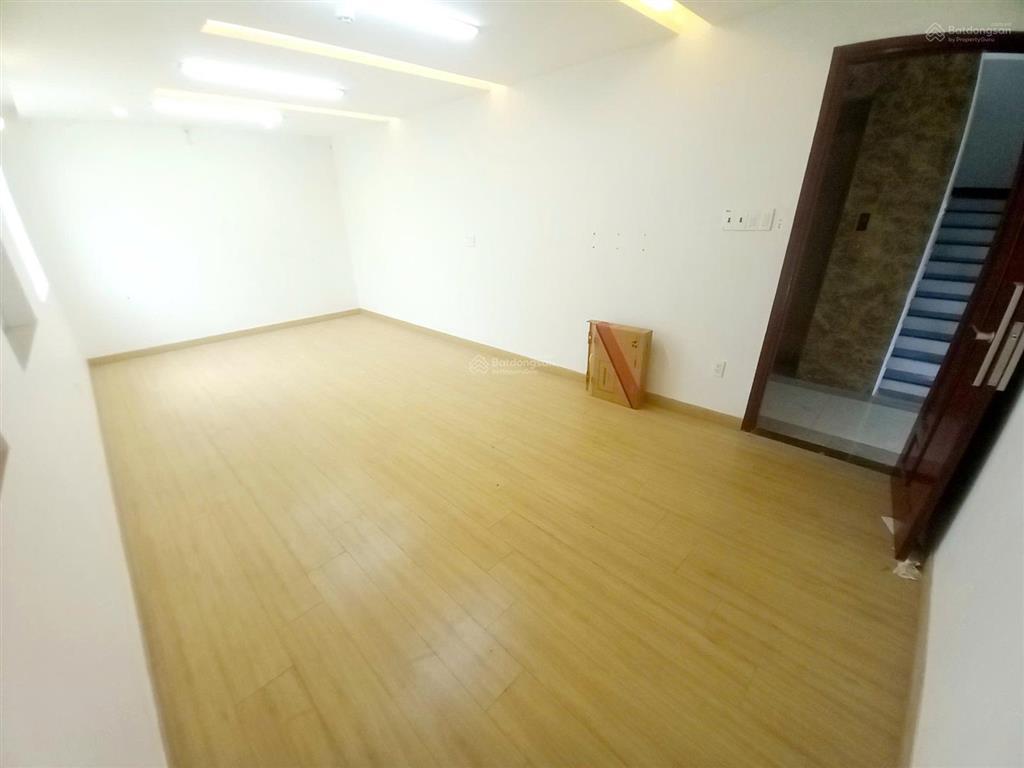 Cho thuê nhà nguyên căn khu trung sơn 10x20m, hầm, 3 tầng, căn góc. mới xây. 55 triệu/tháng