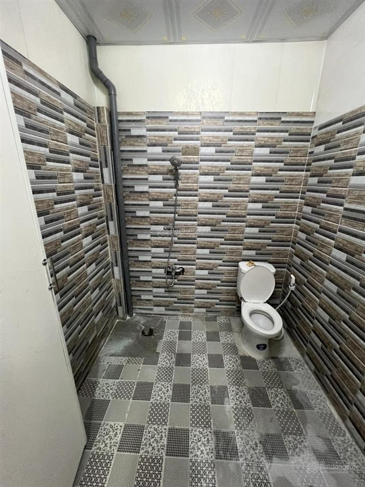 Cho phòng giá rẻ khu trung sơn 20m2, nội thất đầy đủ, không chung chủ. 4 triệu/tháng