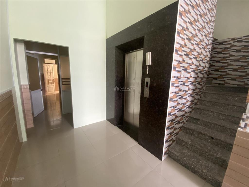 Phòng trọ có thang máy, full nội thất khu dân cư trung sơn 30m2, 4,9 triệu/tháng