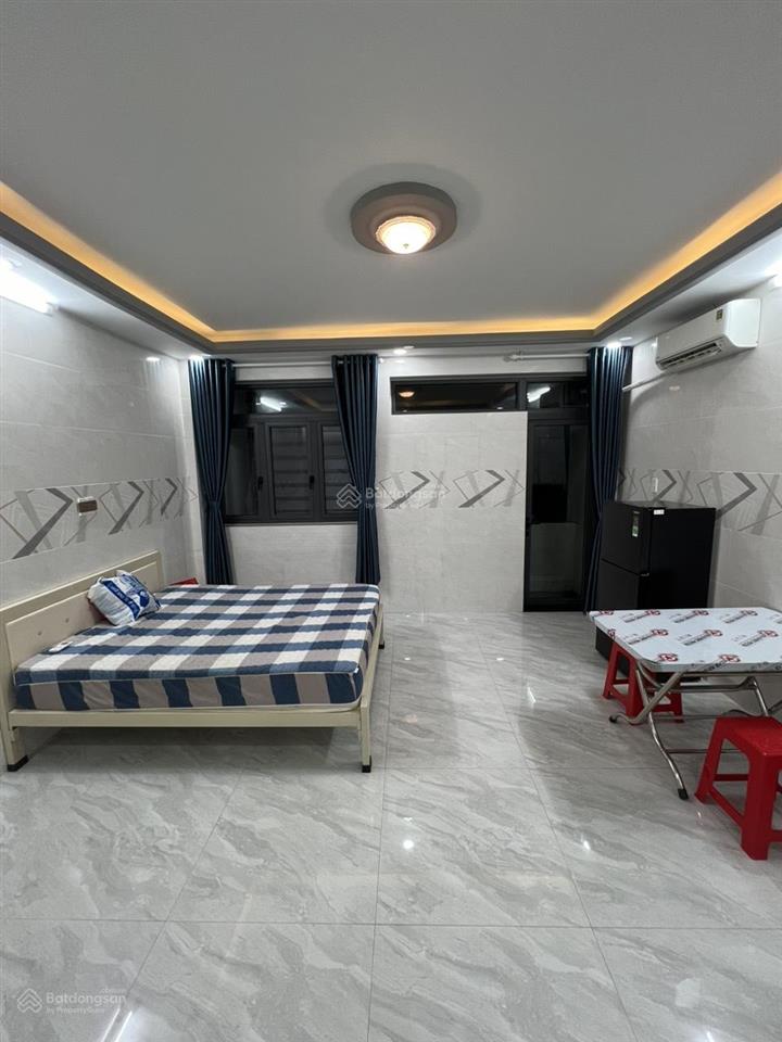 Cho thuê phòng ban công khu đại phúc 30m², phòng mới, nội thất đầy đủ, an ninh. 5,5 triệu/tháng
