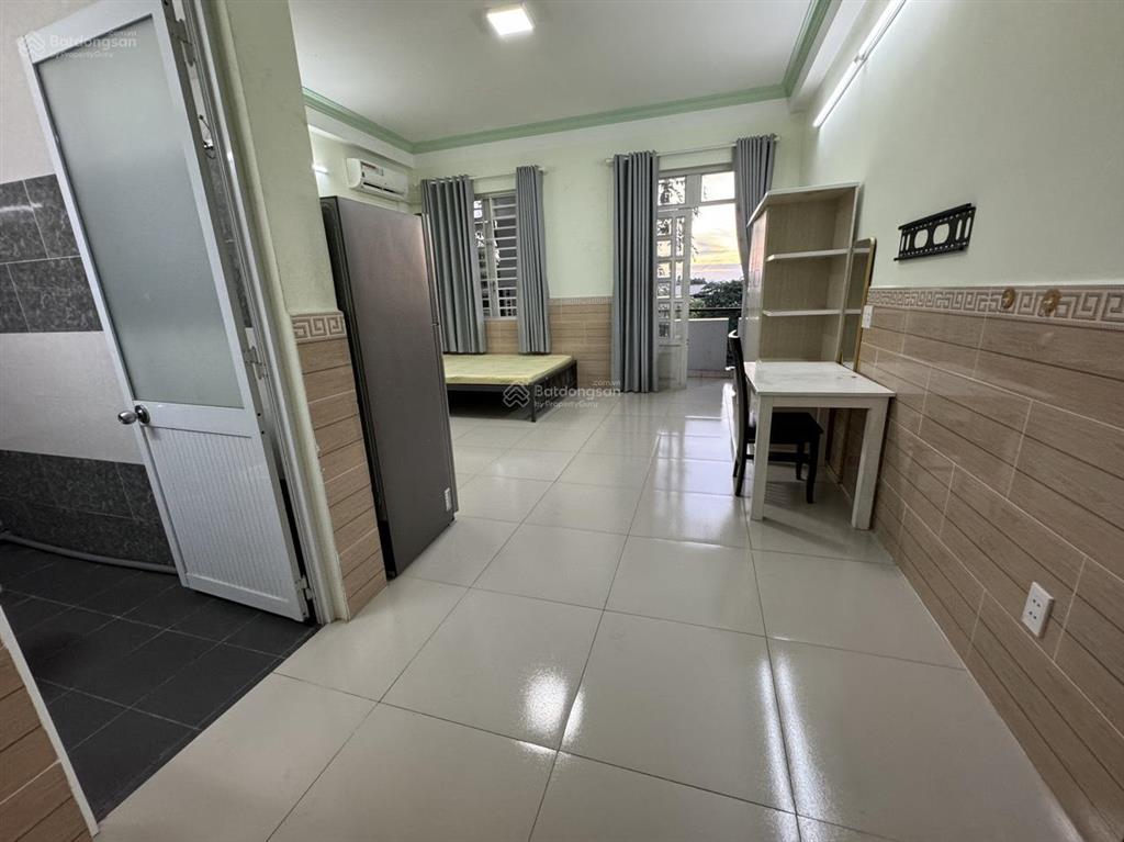 Cho thuê phòng trọ mới khu trung sơn 40m2, ban công, nội thất đầy đủ. 6 triệu/tháng
