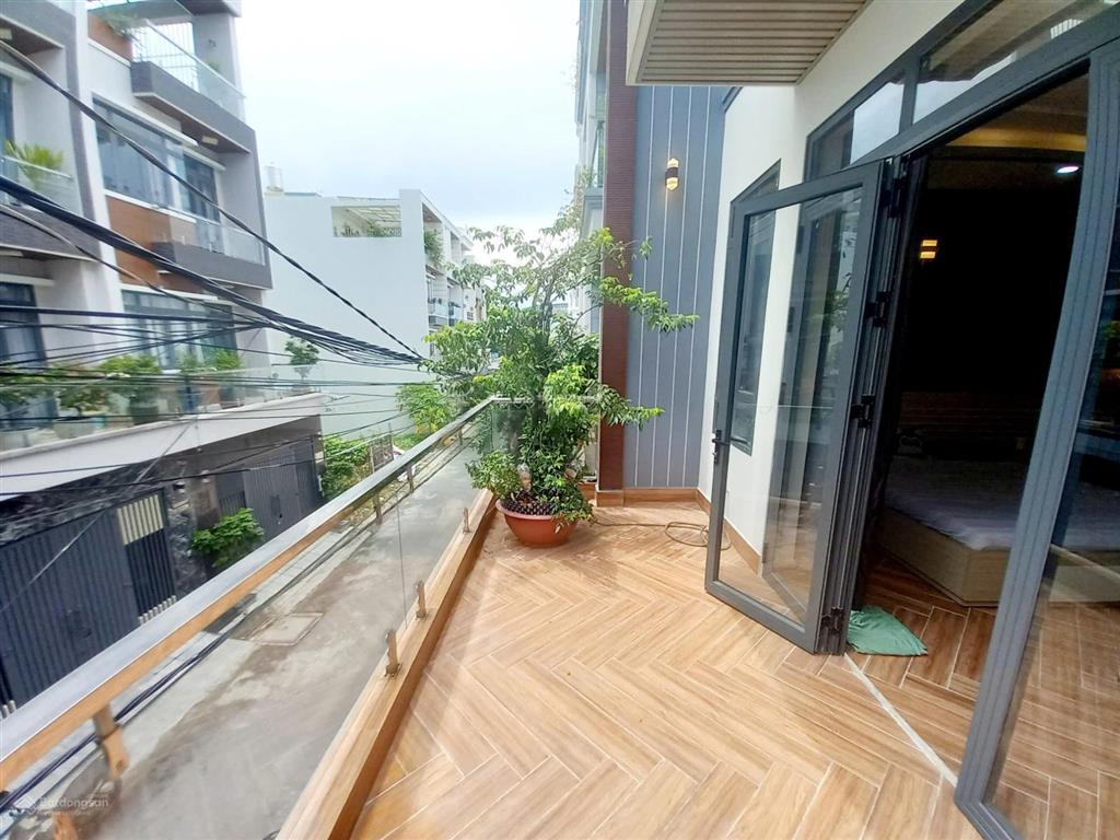 Bán nhà mới xây khu dân cư anh tuấn, nhà bè 5,4m x 15m, trệt, 3 lầu, full nội thất. 8,6 tỷ