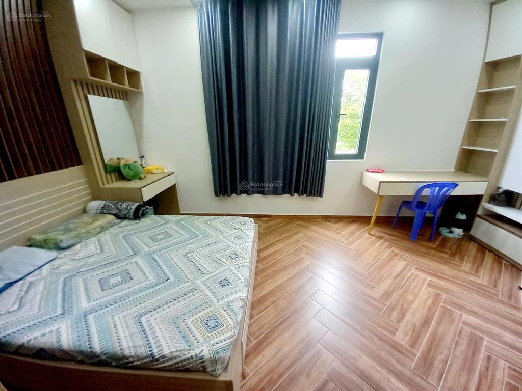 Bán nhà mới xây khu dân cư anh tuấn, nhà bè 5,4m x 15m, trệt, 3 lầu, full nội thất. 8,6 tỷ