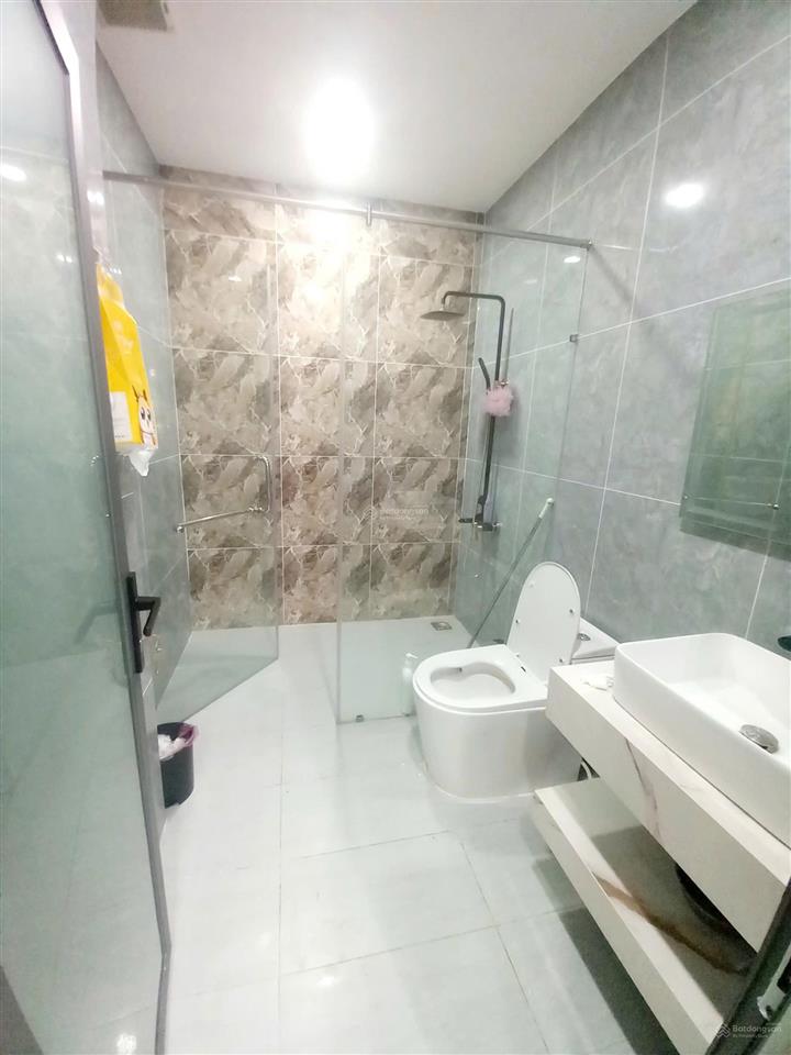 Bán nhà mới xây khu dân cư anh tuấn, nhà bè 5,4m x 15m, trệt, 3 lầu, full nội thất. 8,6 tỷ