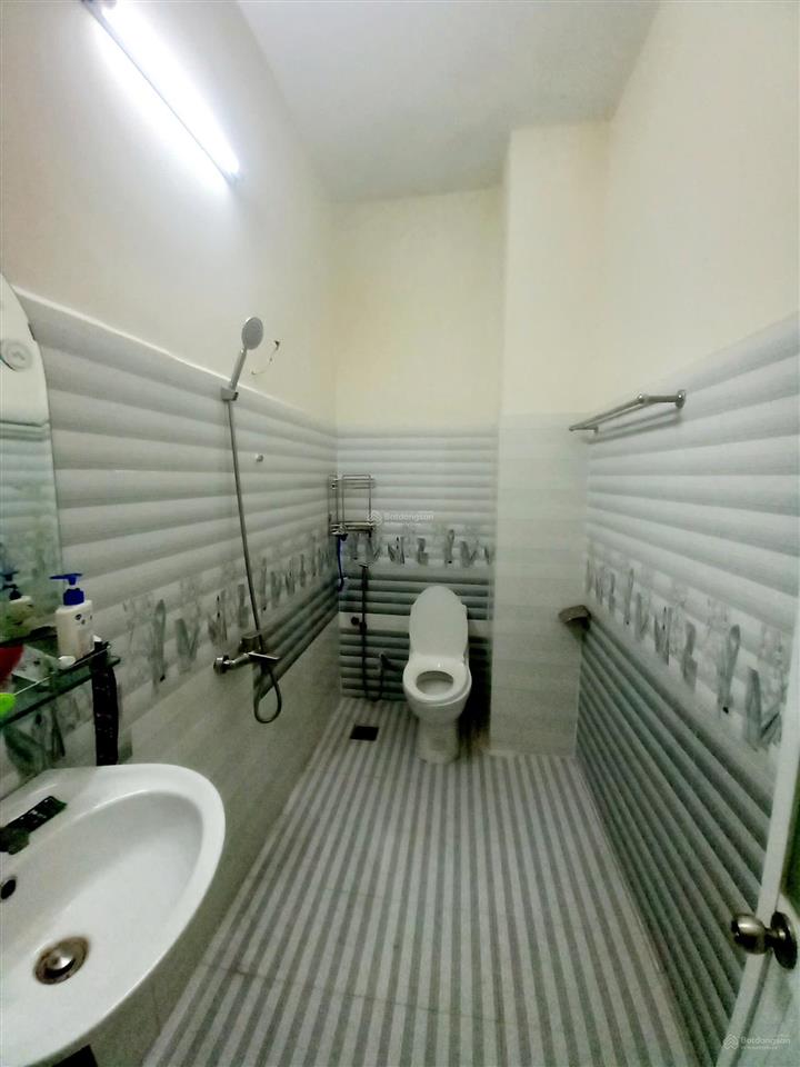 Cho thuê nhà khu dân cư phú lợi, quận 8 4x20m, trệt, 3l, ở hoặc mở vp. 15 triệu/tháng