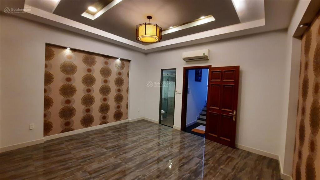 Bán nhà khu dân cư conic, bình hưng 13 tỷ, 7x20m, 2 lầu, st, hướng đông bắc.