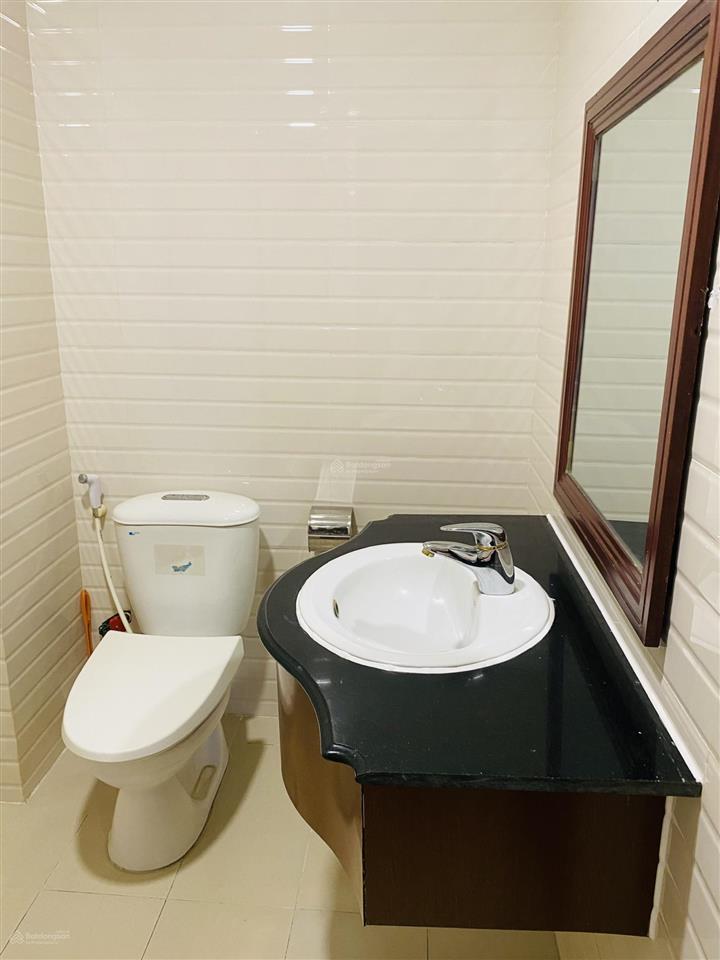 Phòng cho thuê đầy đủ nội thất khu trung sơn 25m2, có thang máy, phòng đẹp và tiện nghi