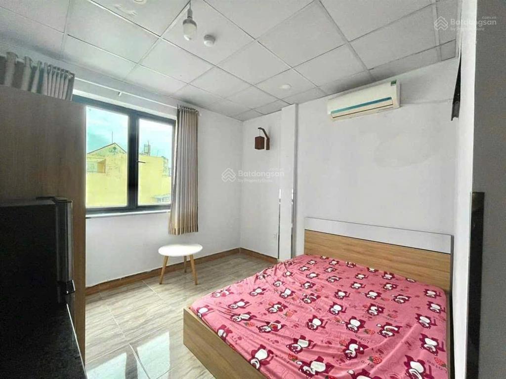 Căn hộ cửa sổ trời gull nội thất gần cầu ông lãnh  đại học luật quận 4