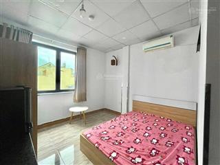 Căn hộ cửa sổ trời gull nội thất gần cầu ông lãnh  đại học luật quận 4