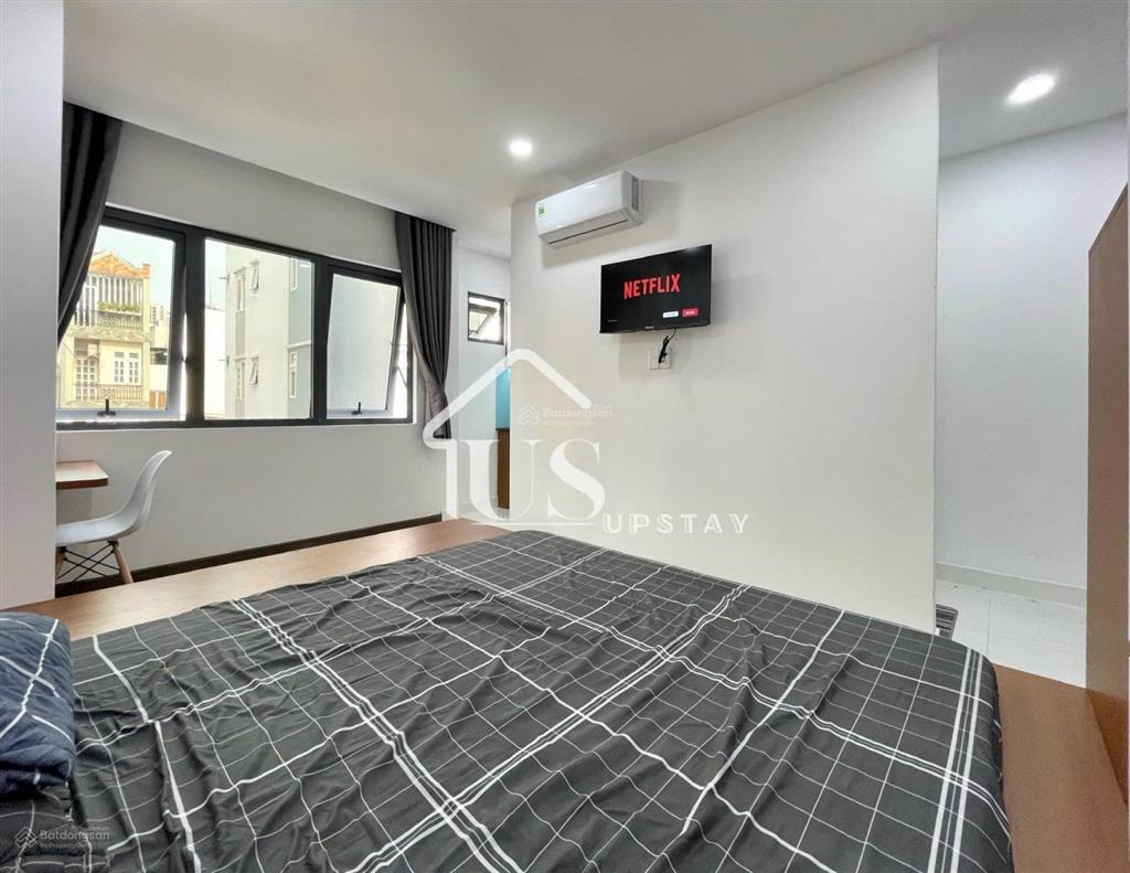 Căn hộ studio cửa sổ trời siêu thoáng gần toà nhà viettel  vòng xoay dân chủ quận 10