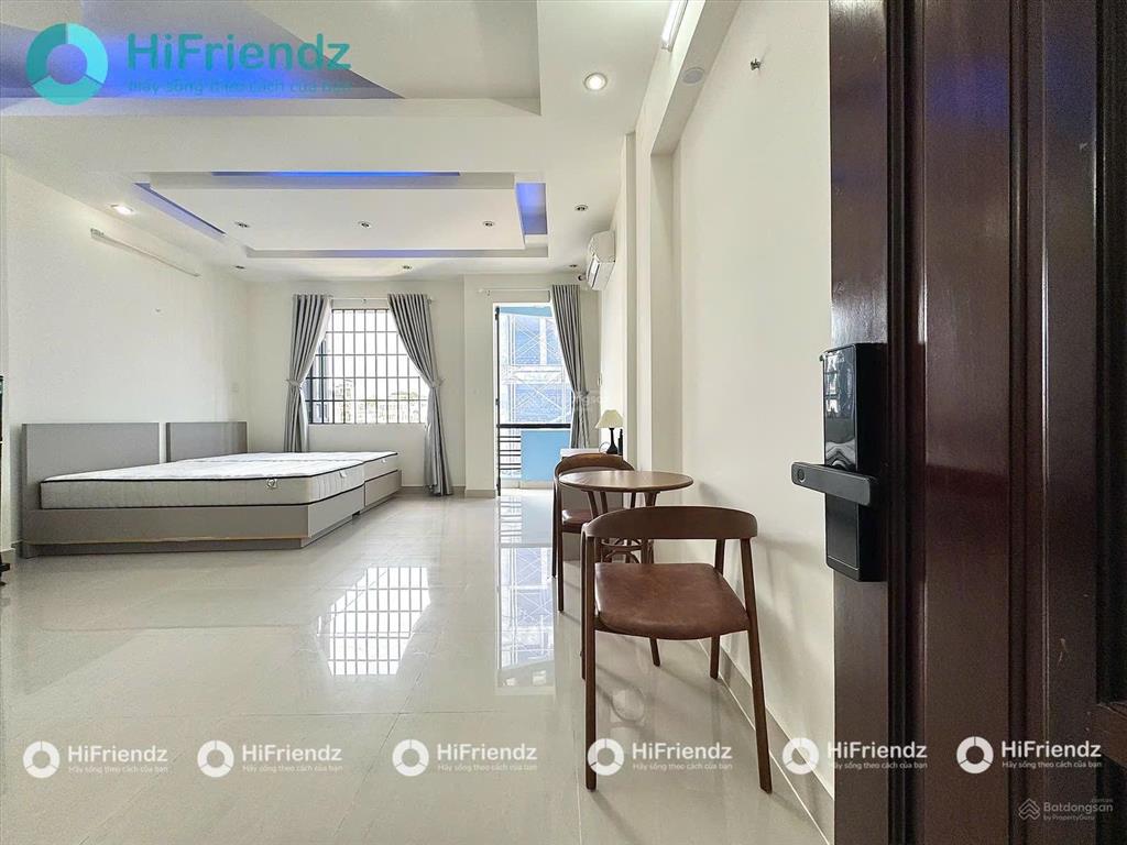 Căn hộ 40m² ban công full nội thất gần sân vận động phú thọ quận 10