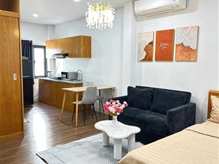 Căn hộ quận 3  cửa sổ ánh sáng full nội thất gần cầu lê văn sỹ, bờ kè hoàng sa  trường sa