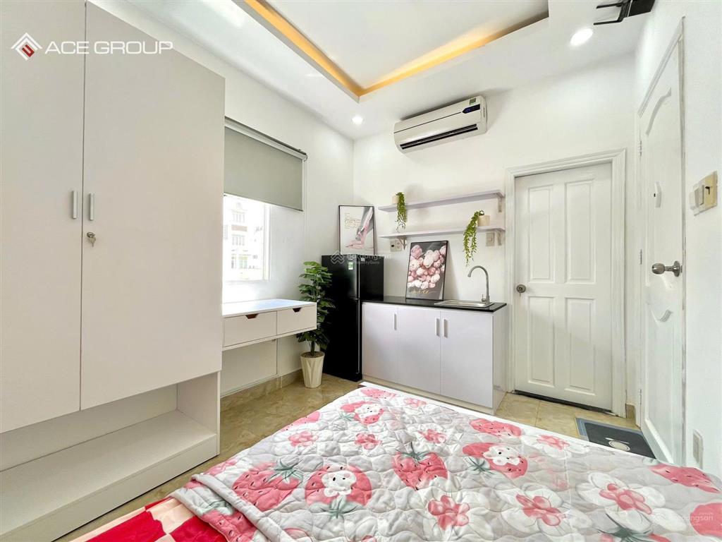 Căn hộ quận 1  full nội thất, cửa sổ ánh sáng, gần chợ bến thành, phố đi bộ