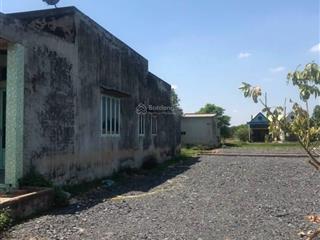 Đất đầu tư, xây nhà đức hòa hạ giá rẻ, 4.2x32 giá chỉ có 980tr, 1 sẹc mười thứ,  0704 794 ***