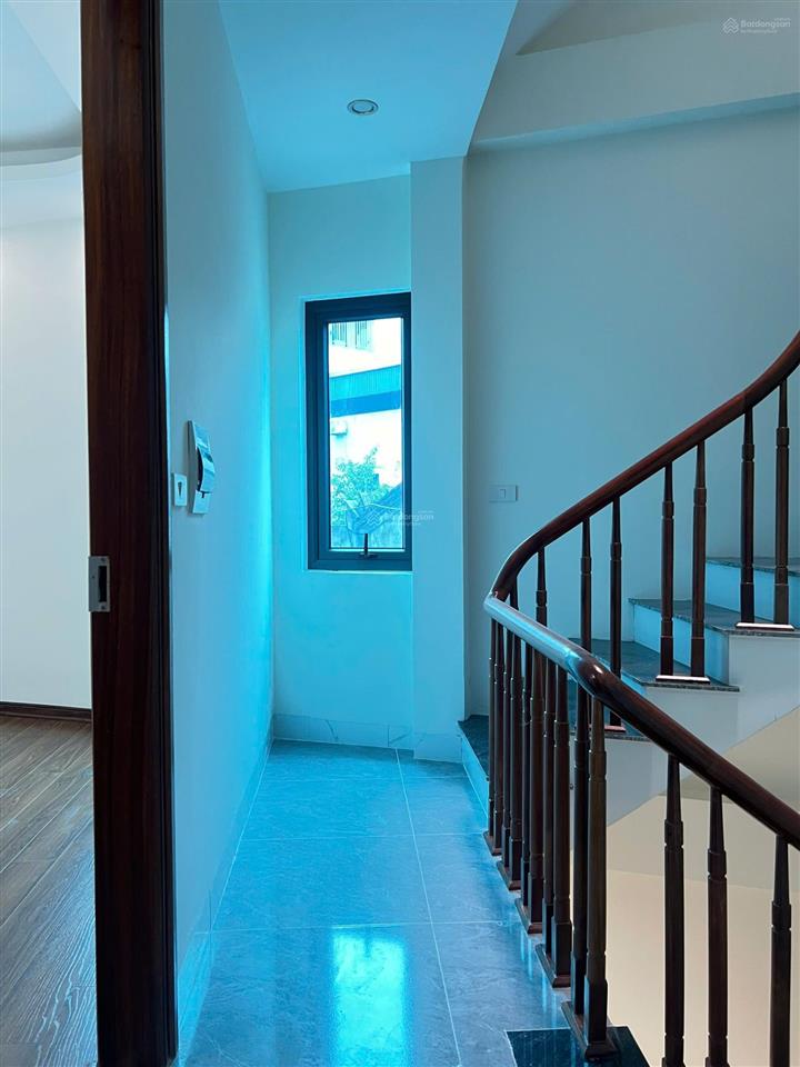 Nhà phương viên song phương 40m2*4t ngõ nông rộng, 500m ra đại lộ và vành đai 4. giá chỉ 4,69 tỷ