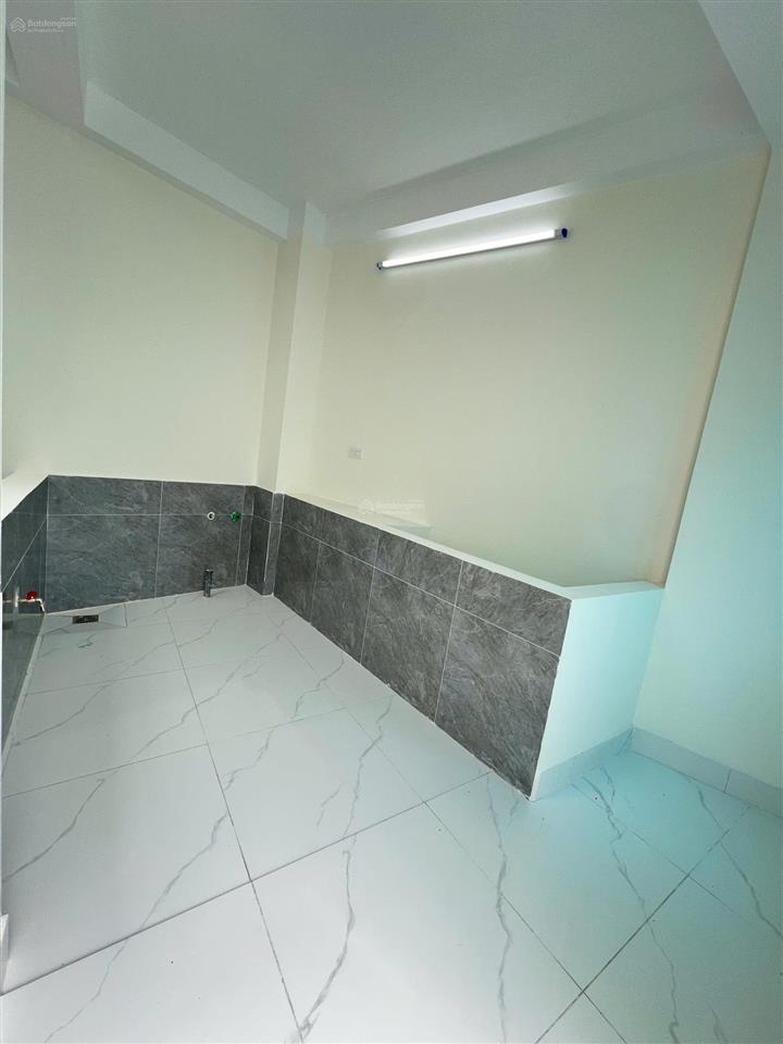 Nhà phương viên song phương 40m2*4t ngõ nông rộng, 500m ra đại lộ và vành đai 4. giá chỉ 4,69 tỷ