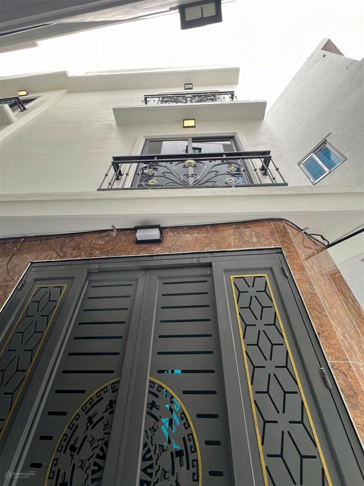 Nhà phương viên song phương 40m2*4t ngõ nông rộng, 500m ra đại lộ và vành đai 4. giá chỉ 4,69 tỷ