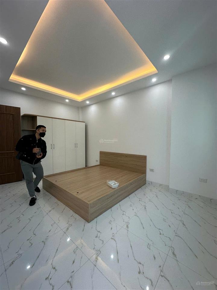 Bán nhà tt chúc sơn 60m xây 4 tầng, vị trí trung tâm gần trường học các cấp, đường ql6. giá 4,35 tỷ