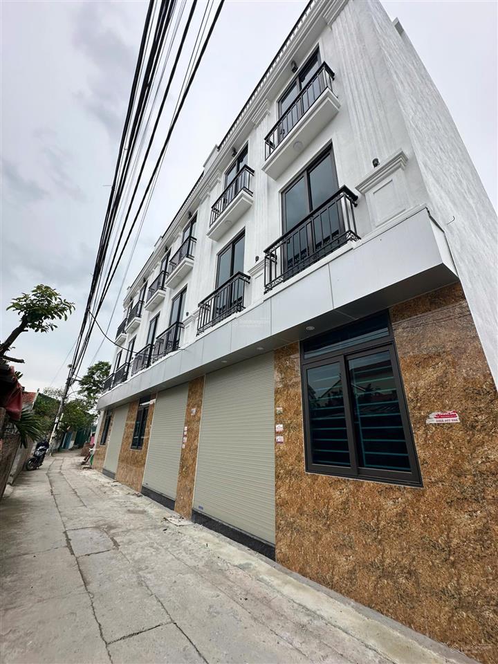 Nhà gần song phương, tiền lệ 45m2 x 4t, ngõ oto đi thông gần vành đai 4, 1km ra đại lộ. giá 4,9 tỷ