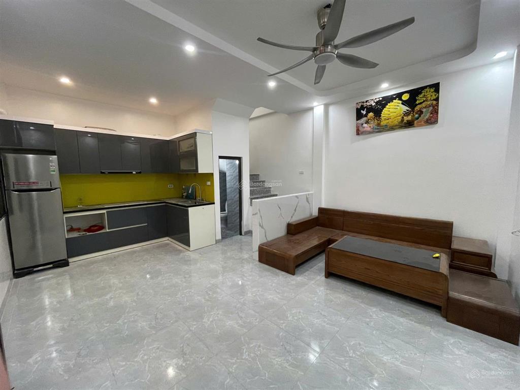 Nhà phượng nghĩa 30m2*3t. vị trí gần chợ dân sinh oto đỗ cổng, 1km ra đhtd thể thao giá 3,15 tỷ.