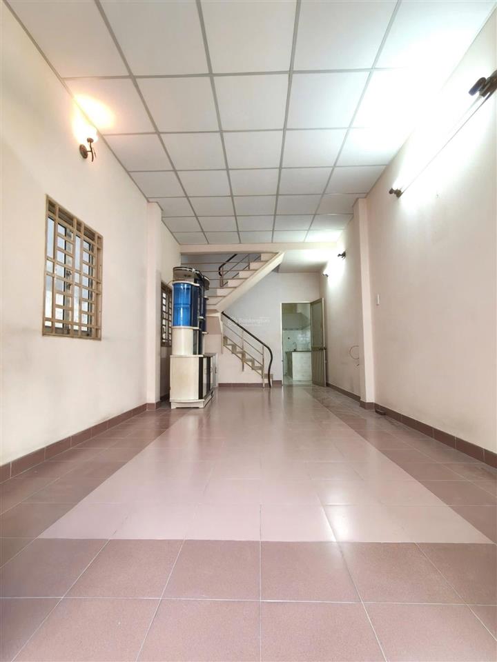 Cách 1 căn ra hẻm xe hơi 63 m2 ngay gần chợ bà chiểu 7 tỷ 6 tl