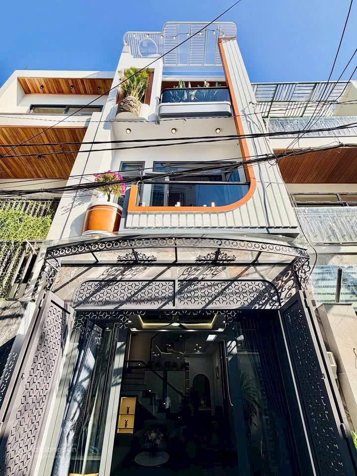 Bán nhanh 2 tỷ 850. nhà 60m2 lê quang định gần chợ gò vấp. xây 1 trệt 3 lầu, hẻm 6m. sổ hoàn công