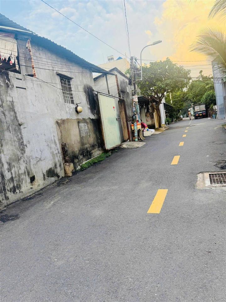 Hàng đầu tư siêu hiếm khó tìm, vị trí vàng ngay lê văn viết chỉ nhỉnh 60tr/m